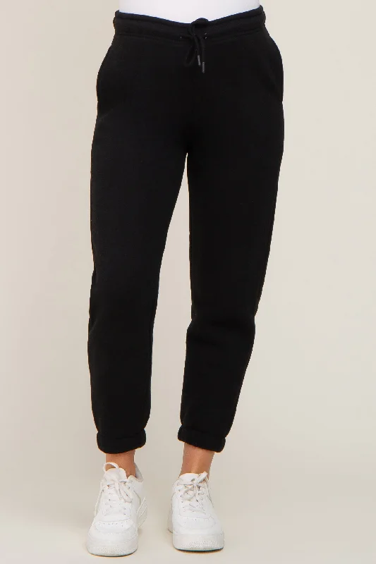 black-basic-fleece-maternity-sweatpants