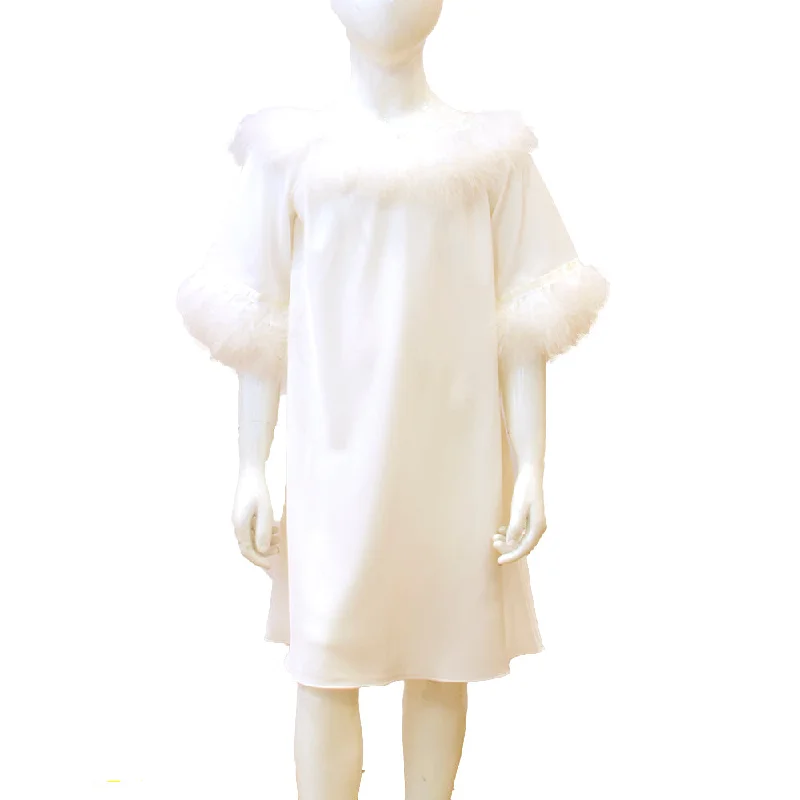 Sally Poppy Nightdress/Robe Crepe Feathers Ivory