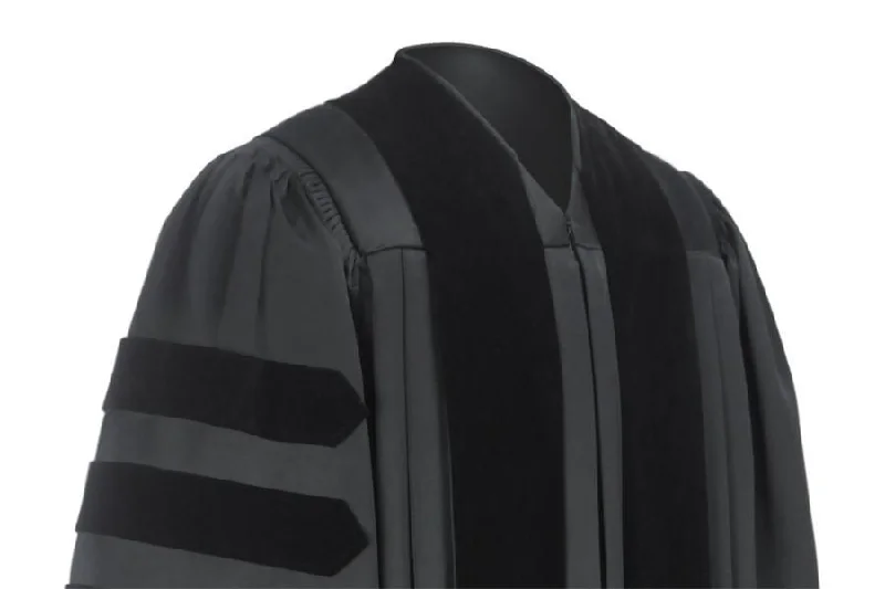 deluxe-black-clergy-robe