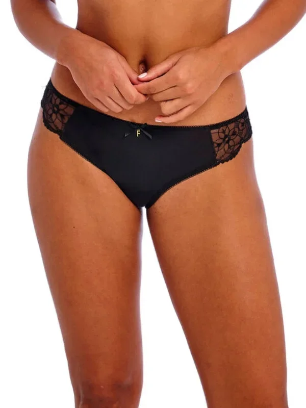 Hallie Brief