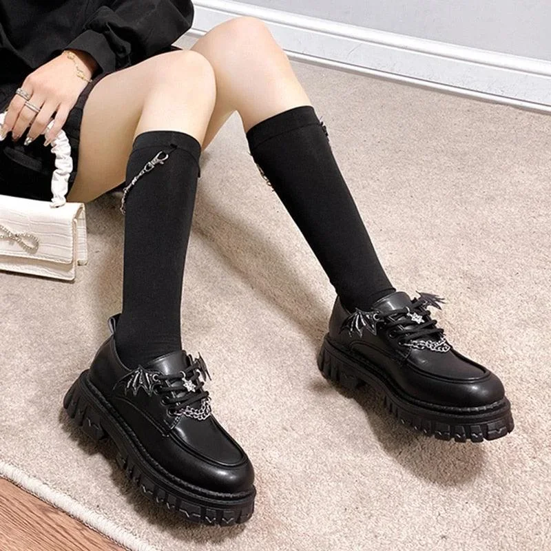 gothic-lolita-school-pumps