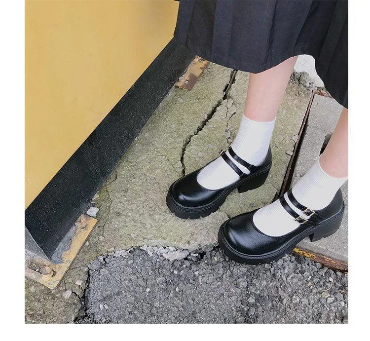 school-pumps